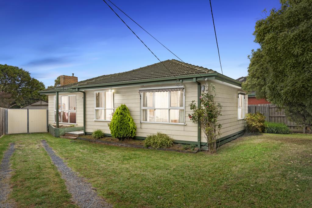 18 Holme Rd, Ferntree Gully, VIC 3156