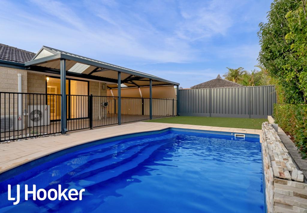 28 Strathalbyn Loop, Carramar, WA 6031