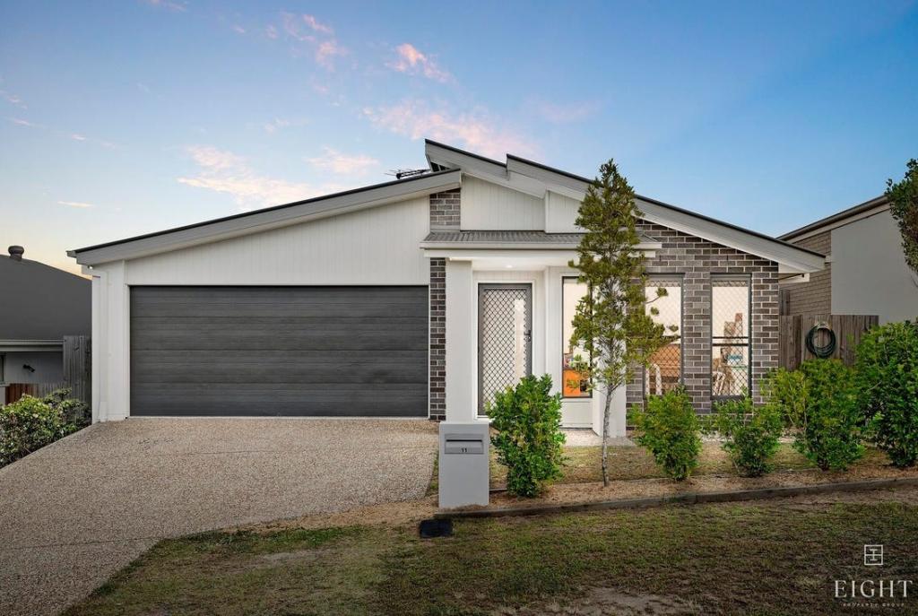 11 Sapphire St, Park Ridge, QLD 4125