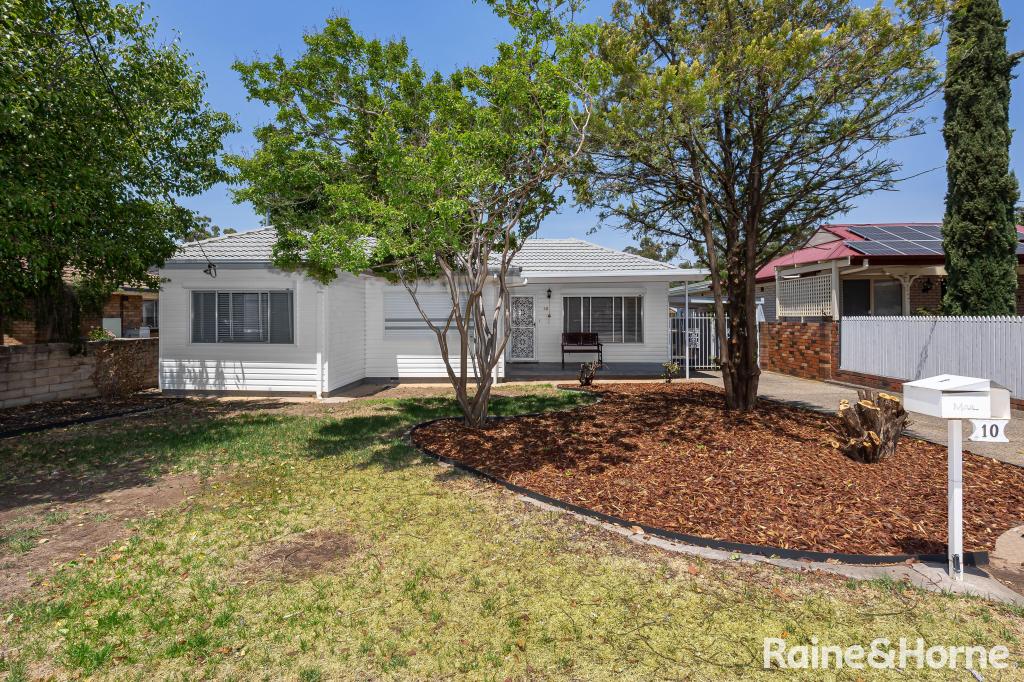10 Craft St, Lake Albert, NSW 2650