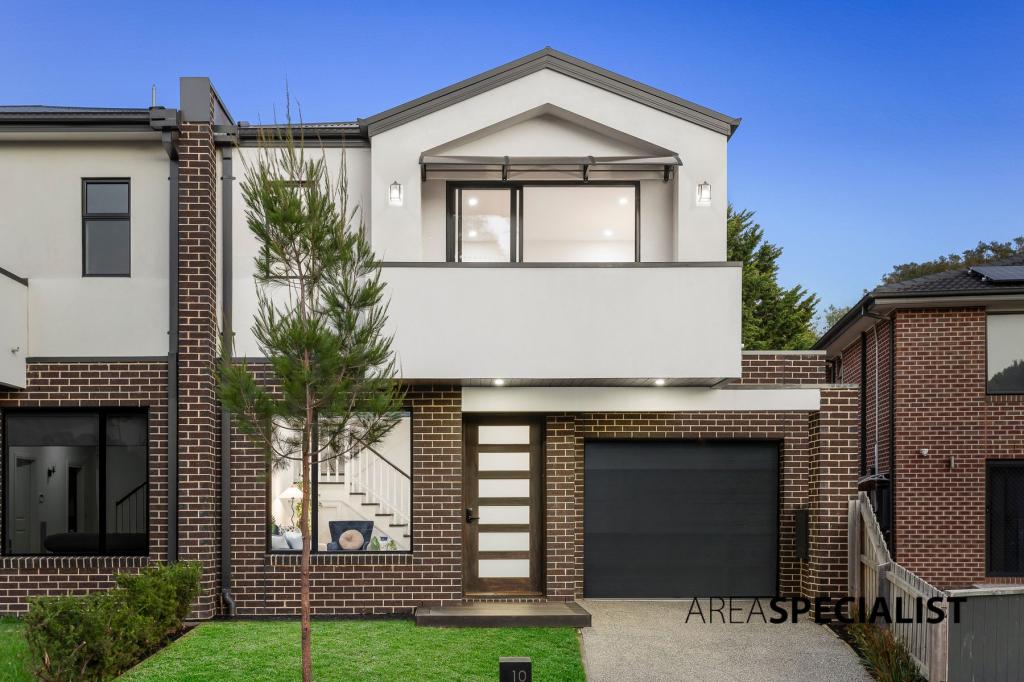 10 Hoddle Ct, Cranbourne, VIC 3977