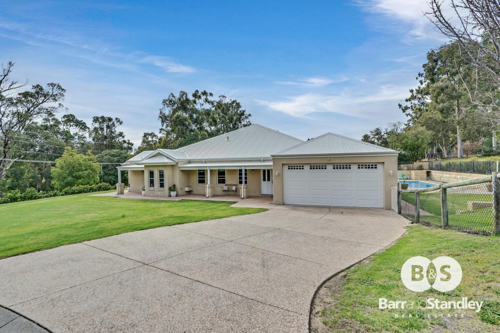 24 LORETTA AVE, GELORUP, WA 6230