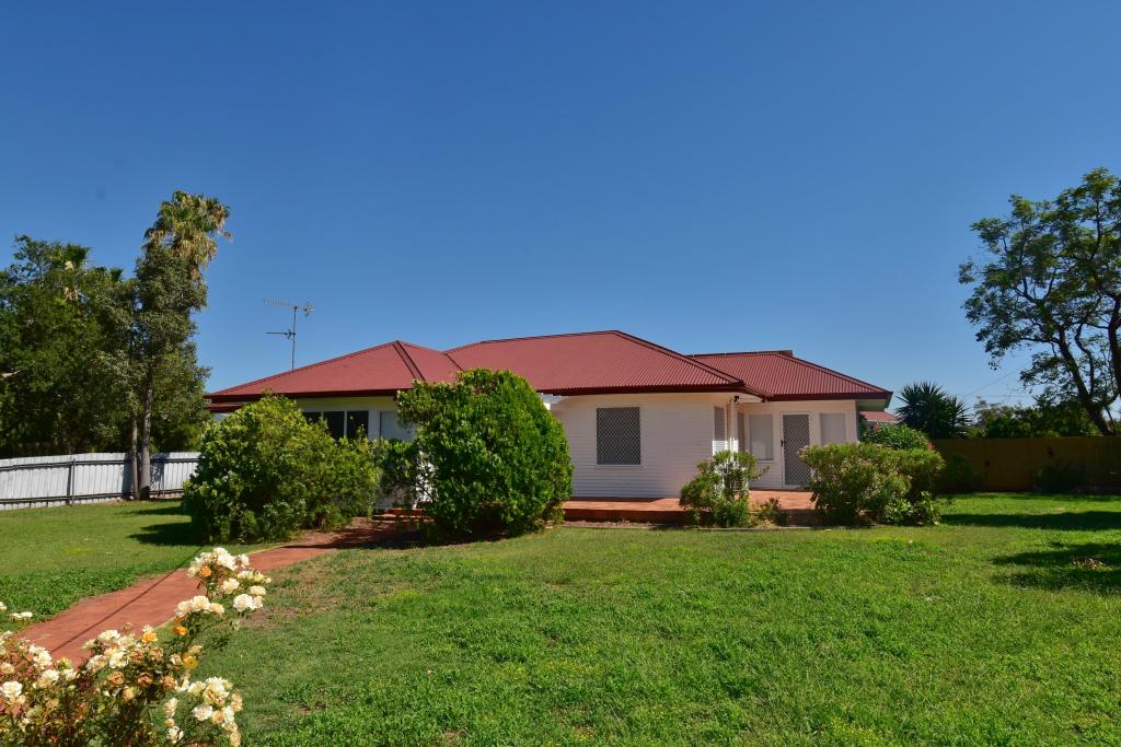 106 Warne St, Wellington, NSW 2820