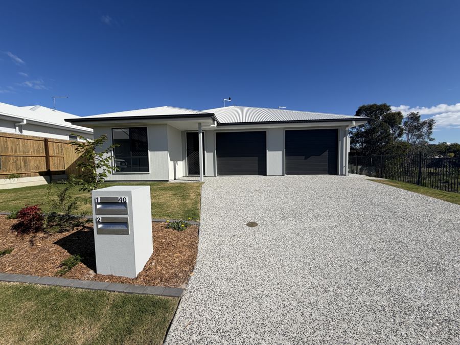 2/40 Somerville Cct, Park Ridge, QLD 4125