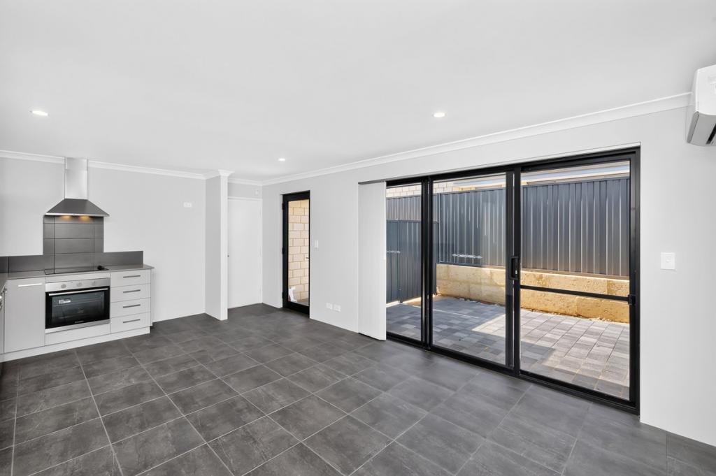 27a Magnolia Way, Lakelands, WA 6180