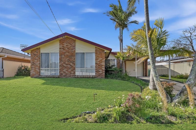 16 Maheno Ave, Blue Haven, NSW 2262