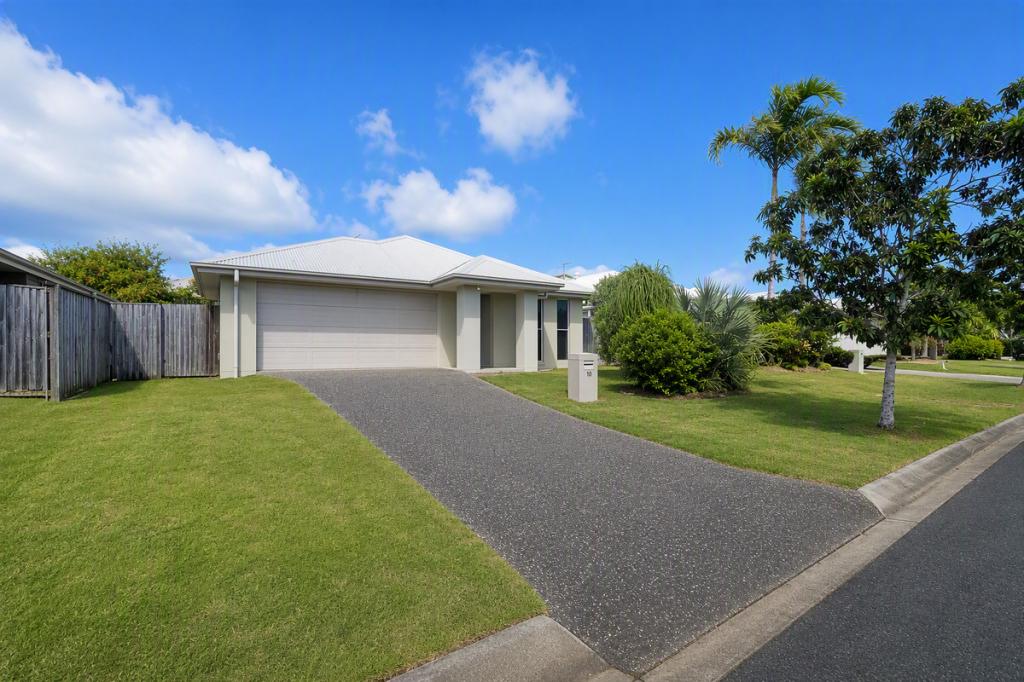 10 CABLE CT, BLACKS BEACH, QLD 4740