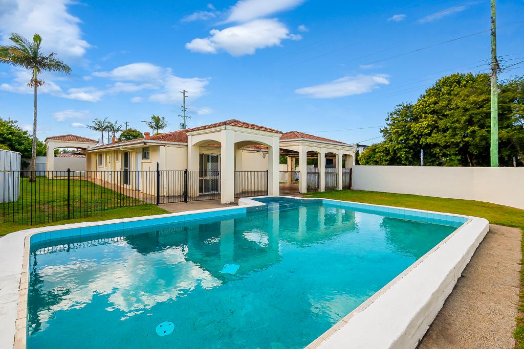 27 Rio Vista Bvd, Broadbeach Waters, QLD 4218