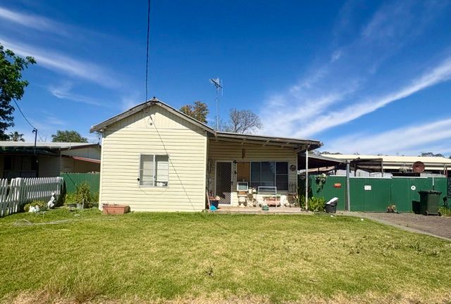 63 Thornton Ave, Warren, NSW 2824