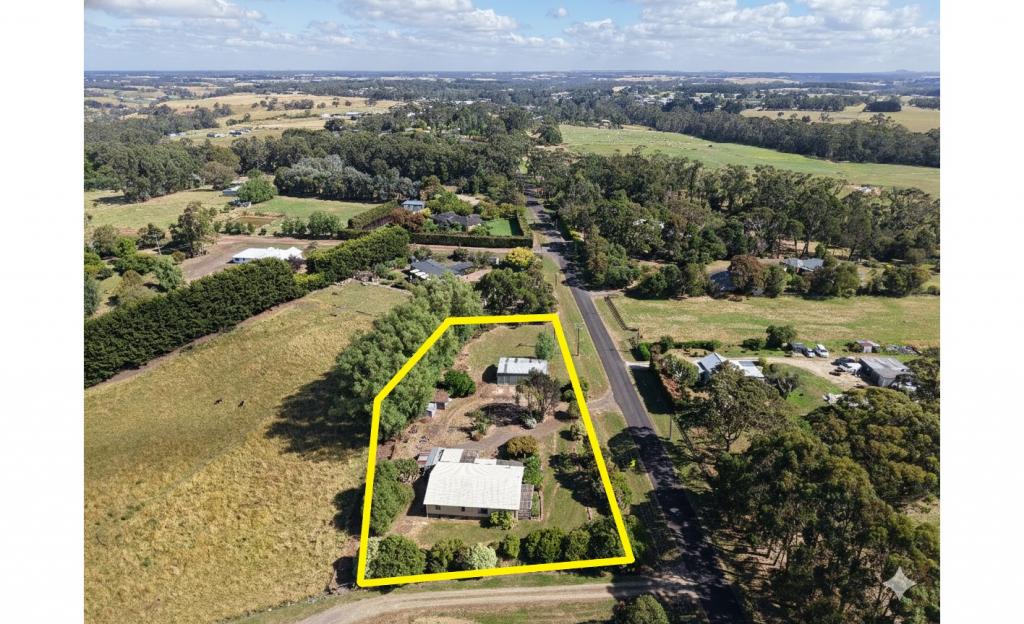 70 Haywards Rd, Timboon, VIC 3268