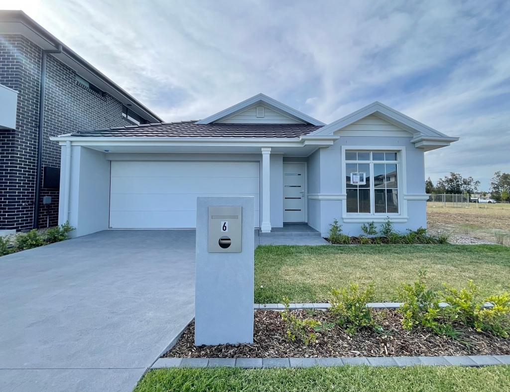 6 Booker Dr, Catherine Field, NSW 2557