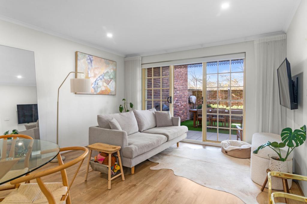 111/11 GILES ST, GRIFFITH, ACT 2603