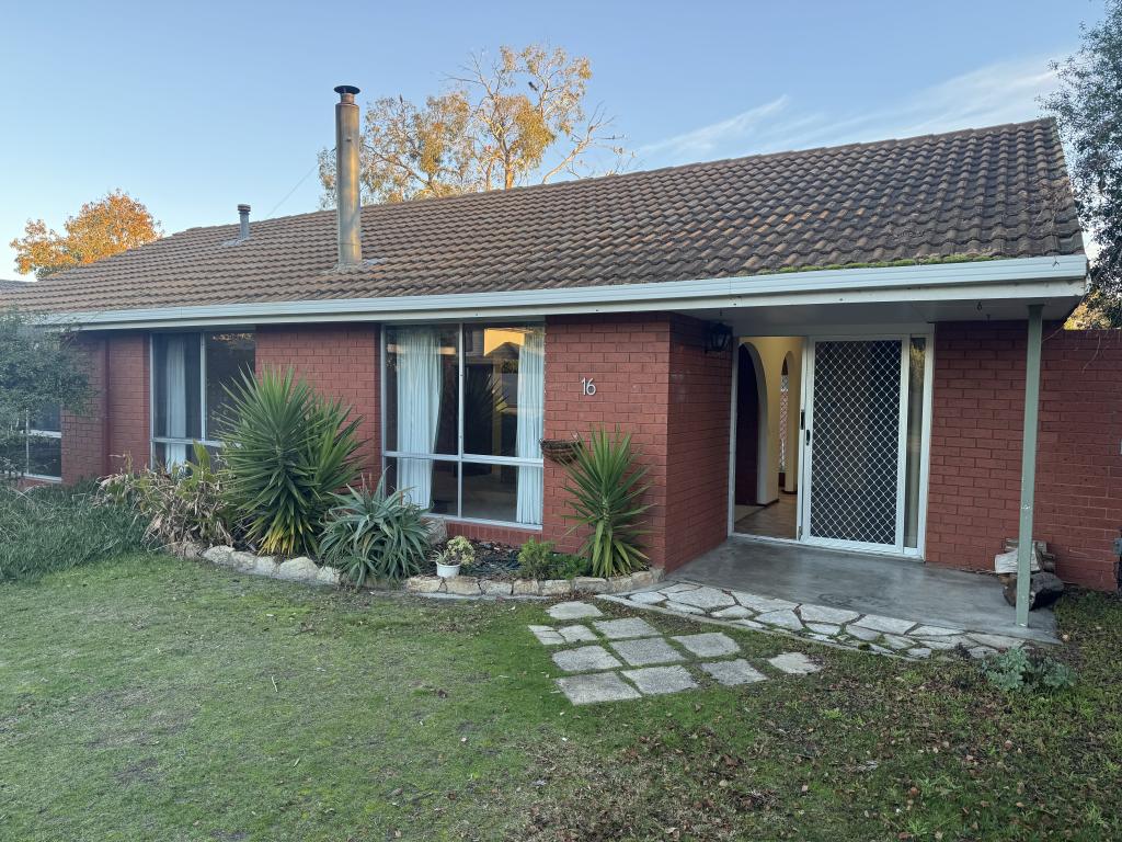 16 Leyden Ave, Seven Mile Beach, TAS 7170