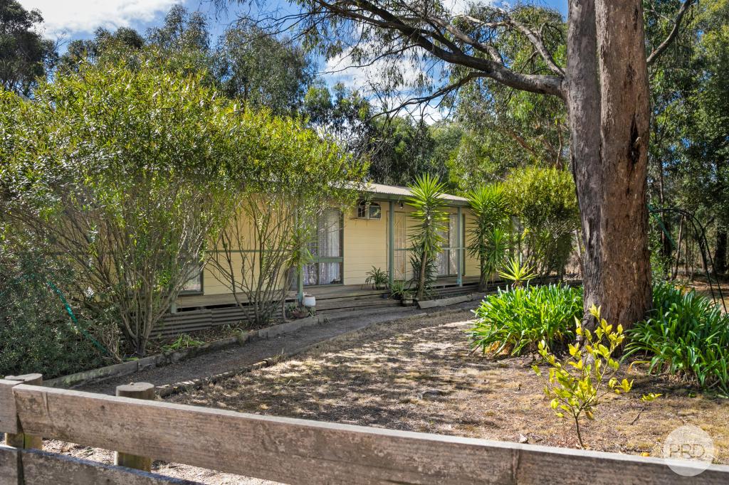 115 Laurence Dr, Snake Valley, VIC 3351