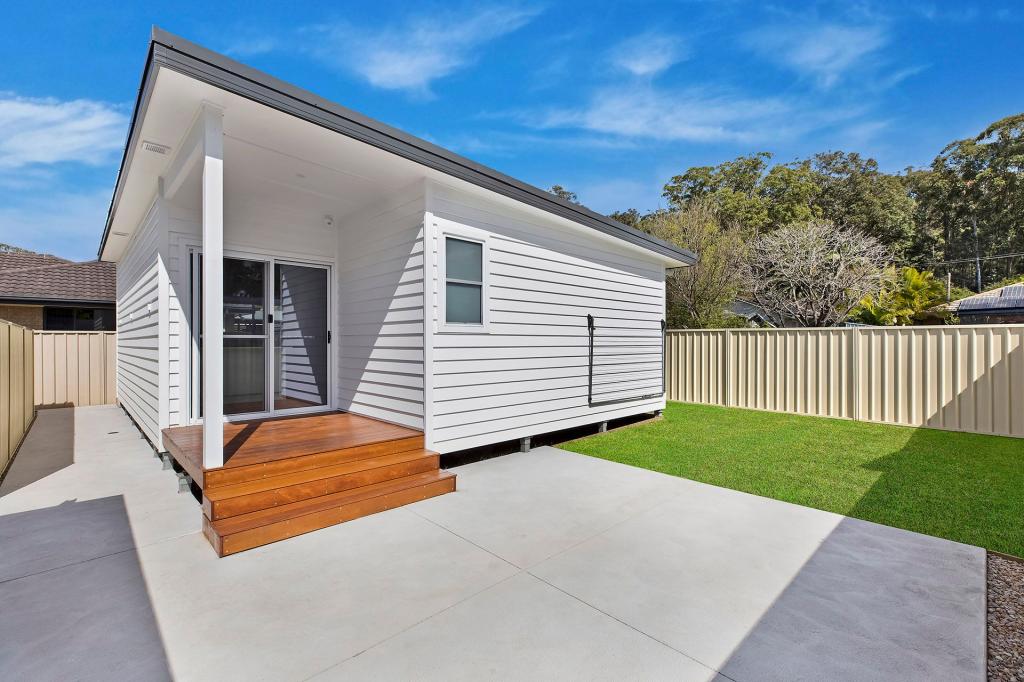 26a Marlborough Pl, Berkeley Vale, NSW 2261