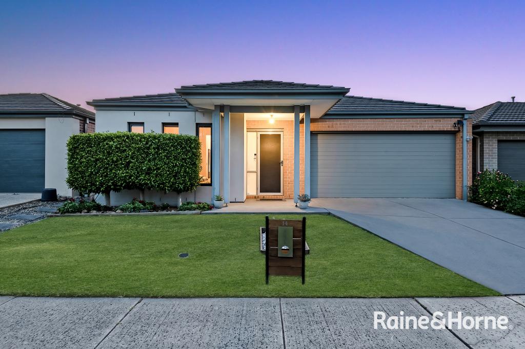 14 Macpherson Cct, Cranbourne East, VIC 3977