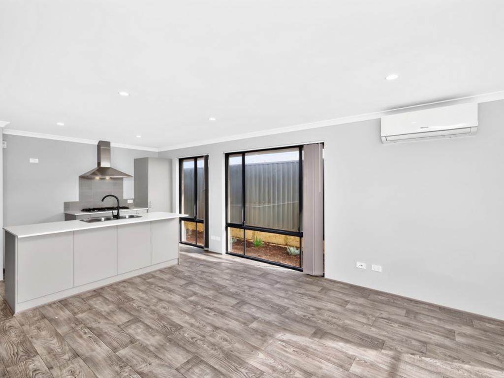 25a Peregrine Rd, Eglinton, WA 6034