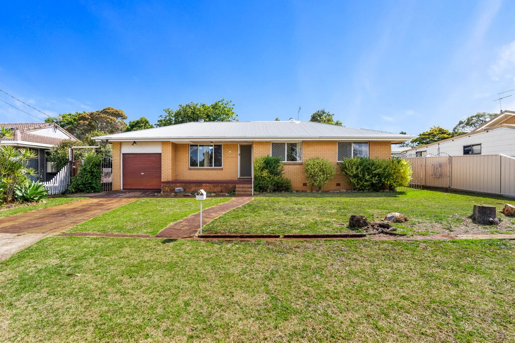 22 Bryan St, Darling Heights, QLD 4350