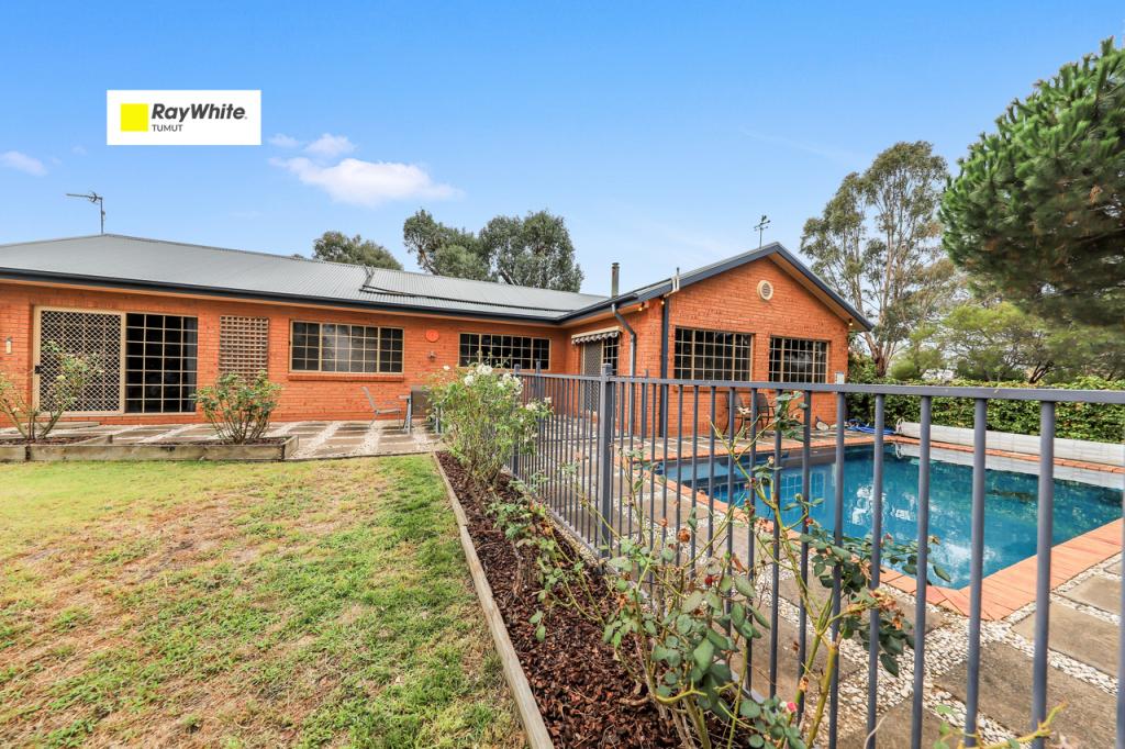 67 Hargreaves Cl, Lacmalac, NSW 2720