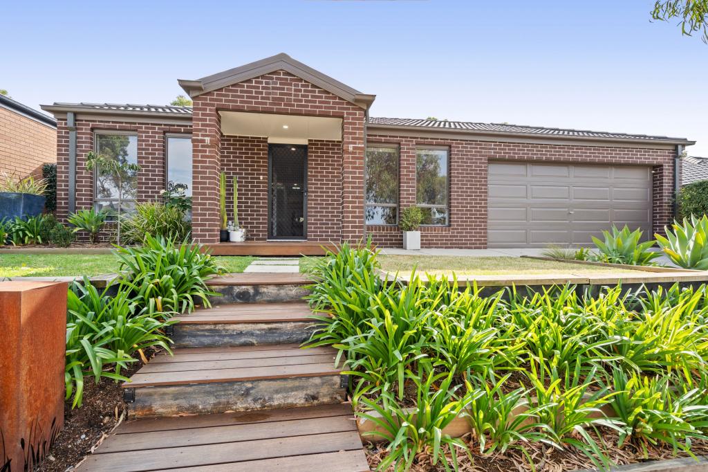 25 Burbidge Dr, Bacchus Marsh, VIC 3340