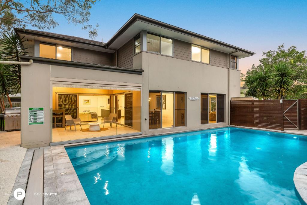 8 Swan Ct, Wakerley, QLD 4154