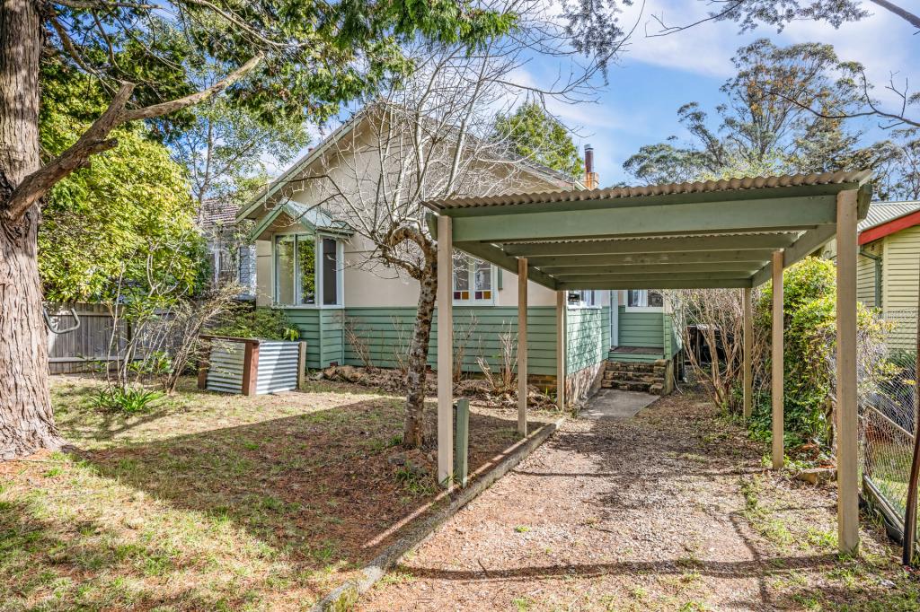 82 Hat Hill Rd, Blackheath, NSW 2785