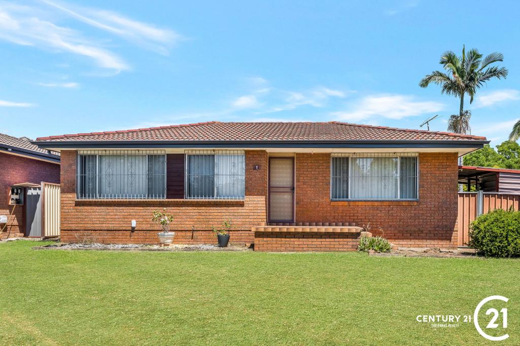 1 Pilliga Cres, Bossley Park, NSW 2176