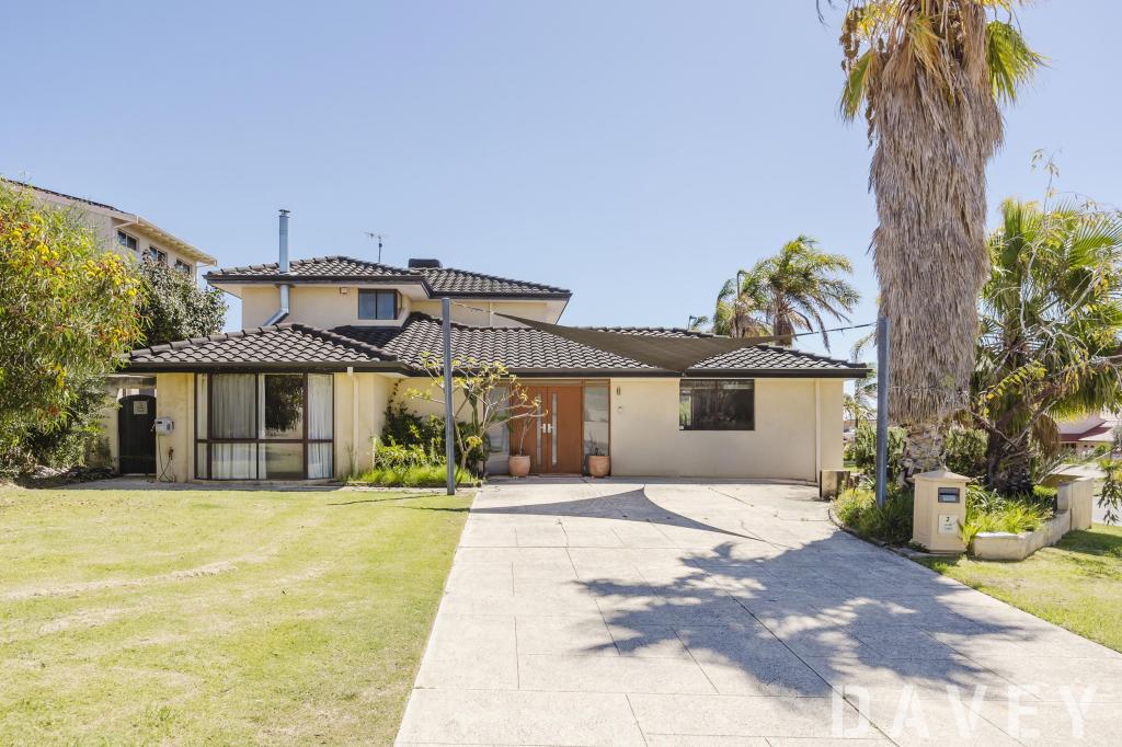 2 Corfu Ct, Sorrento, WA 6020