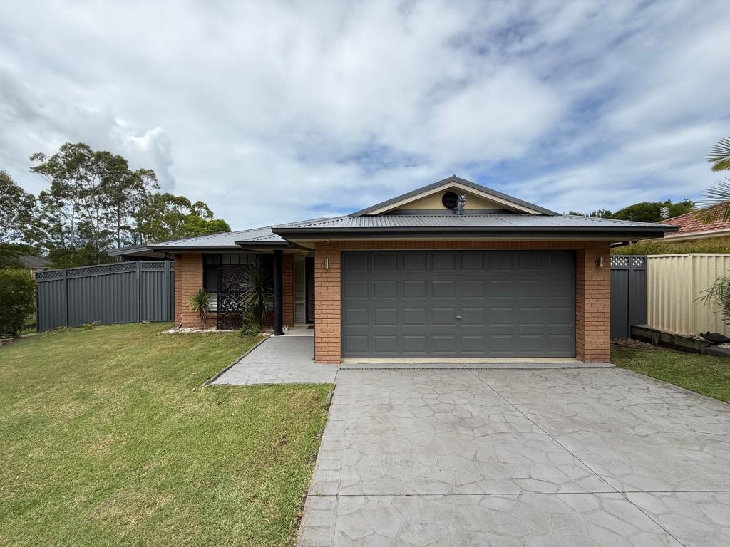 25 Ridgewood Dr, Woongarrah, NSW 2259