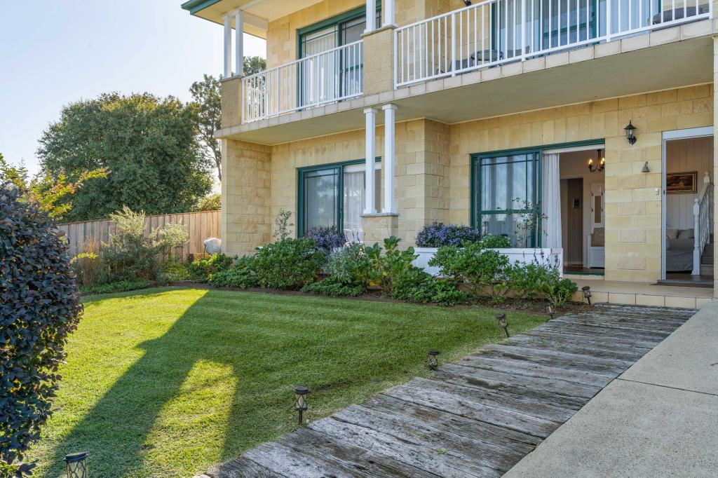 9 Charles St, Milton, NSW 2538