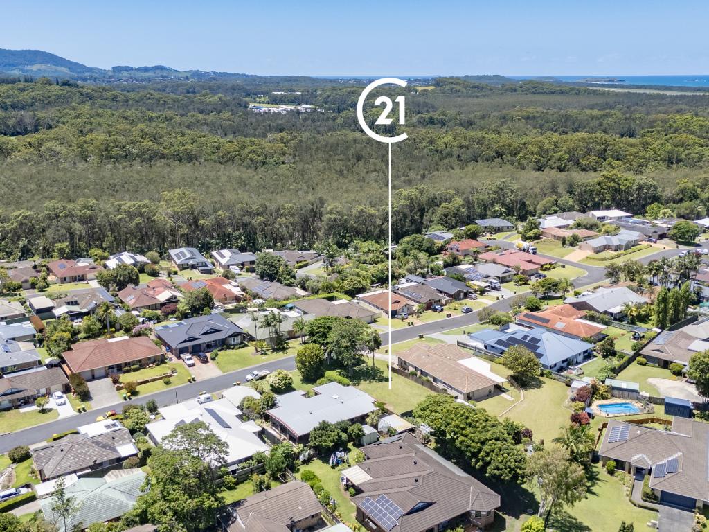 8 Worland Dr, Boambee East, NSW 2452