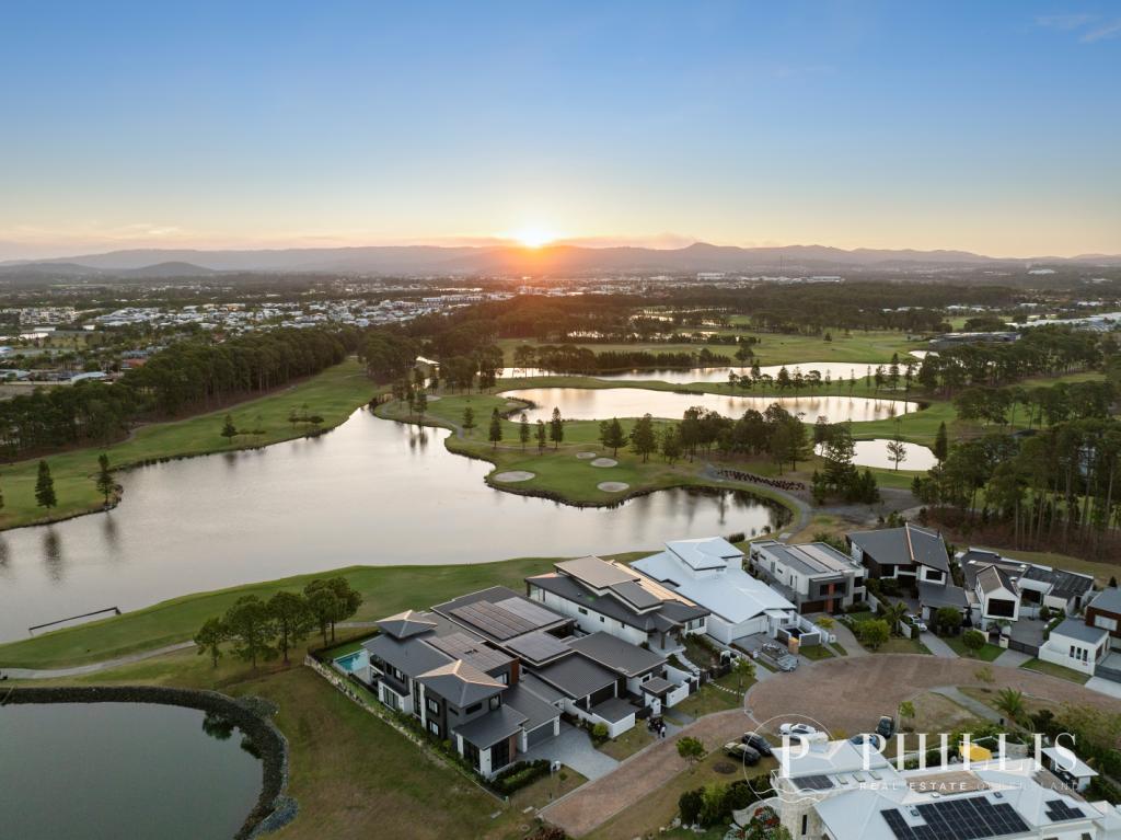 1838 Pinehurst Dr, Hope Island, QLD 4212