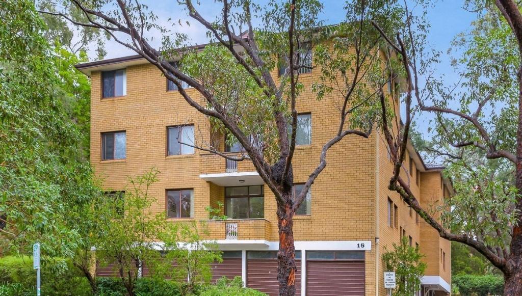 1/15 Cottonwood Cres, Macquarie Park, NSW 2113