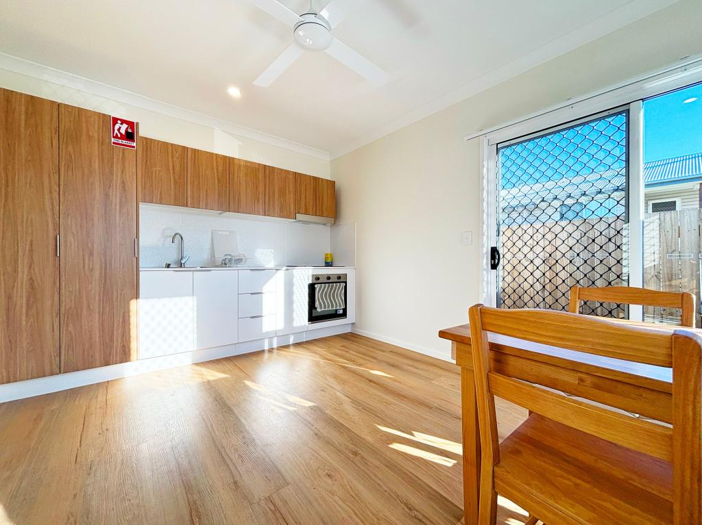 44 BEENLEIGH RD, COOPERS PLAINS, QLD 4108