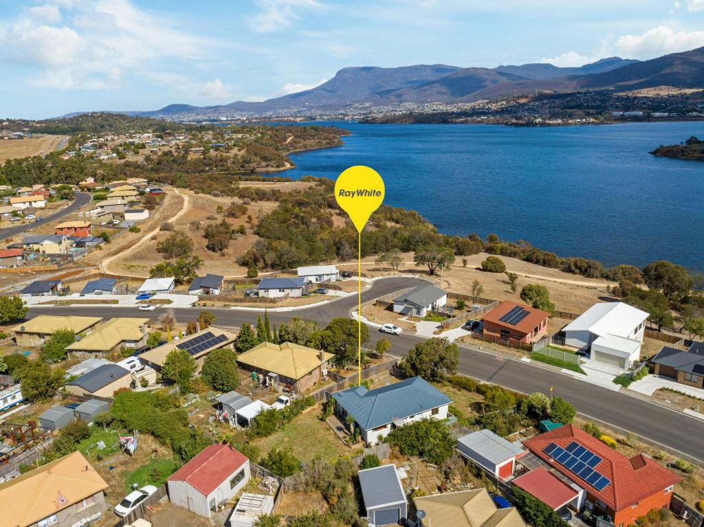 18 Lamprill Cir, Herdsmans Cove, TAS 7030