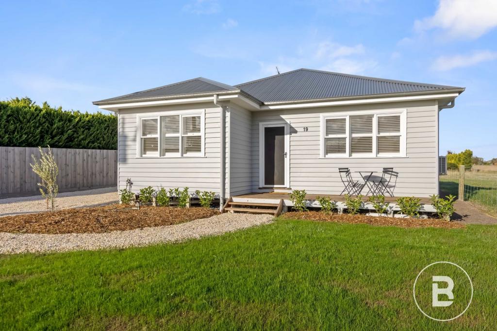 19 West St, Clunes, VIC 3370