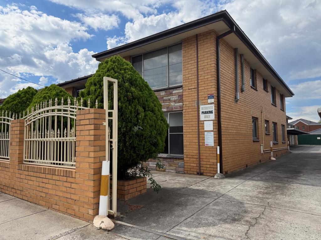 1/9 Gordon St, Footscray, VIC 3011