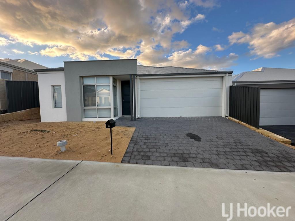 8 Sarasota Loop, Madora Bay, WA 6210