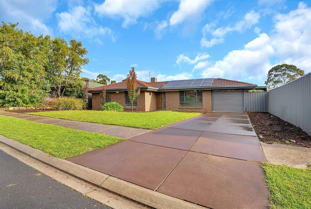 18 Meningie St, Craigmore, SA 5114