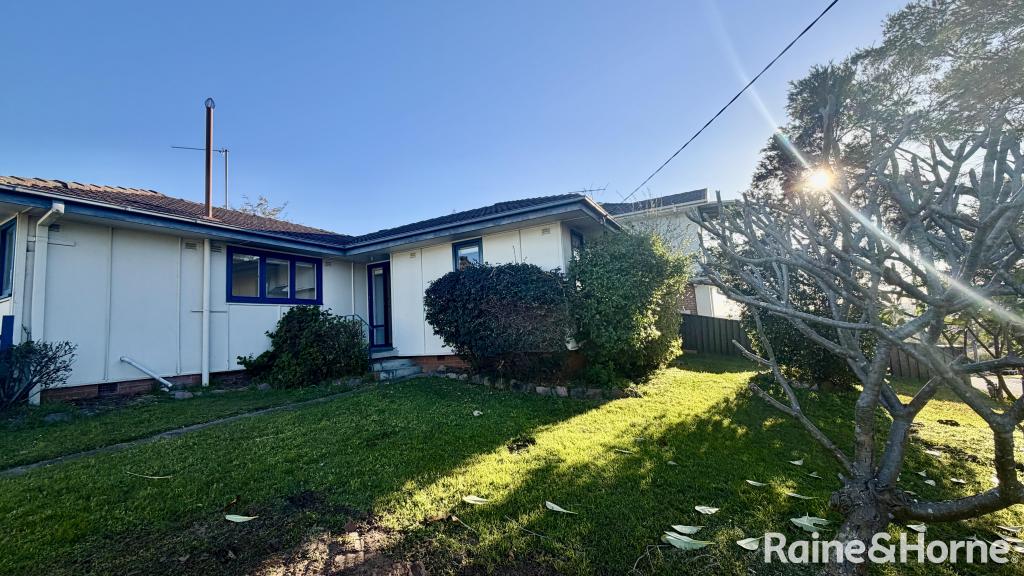23 Logan Rd, Rutherford, NSW 2320