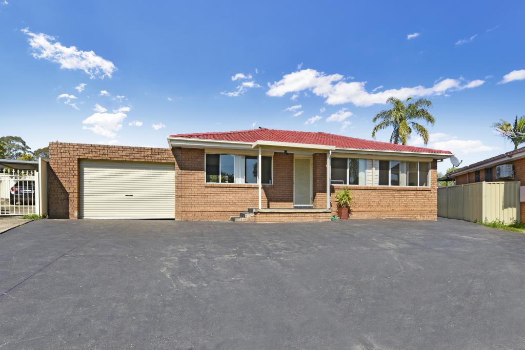 5 Miami Cl, Greenfield Park, NSW 2176