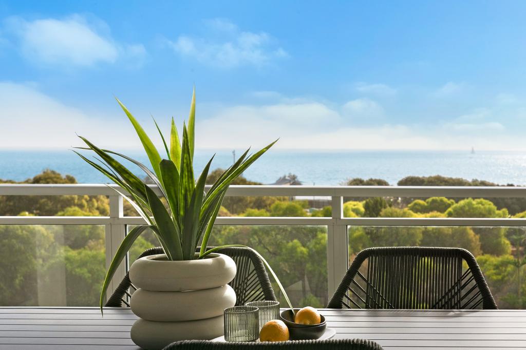 12/52 Rollinson Rd, North Coogee, WA 6163