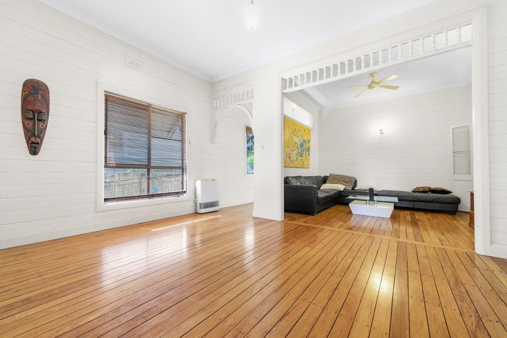24 James St, Girards Hill, NSW 2480