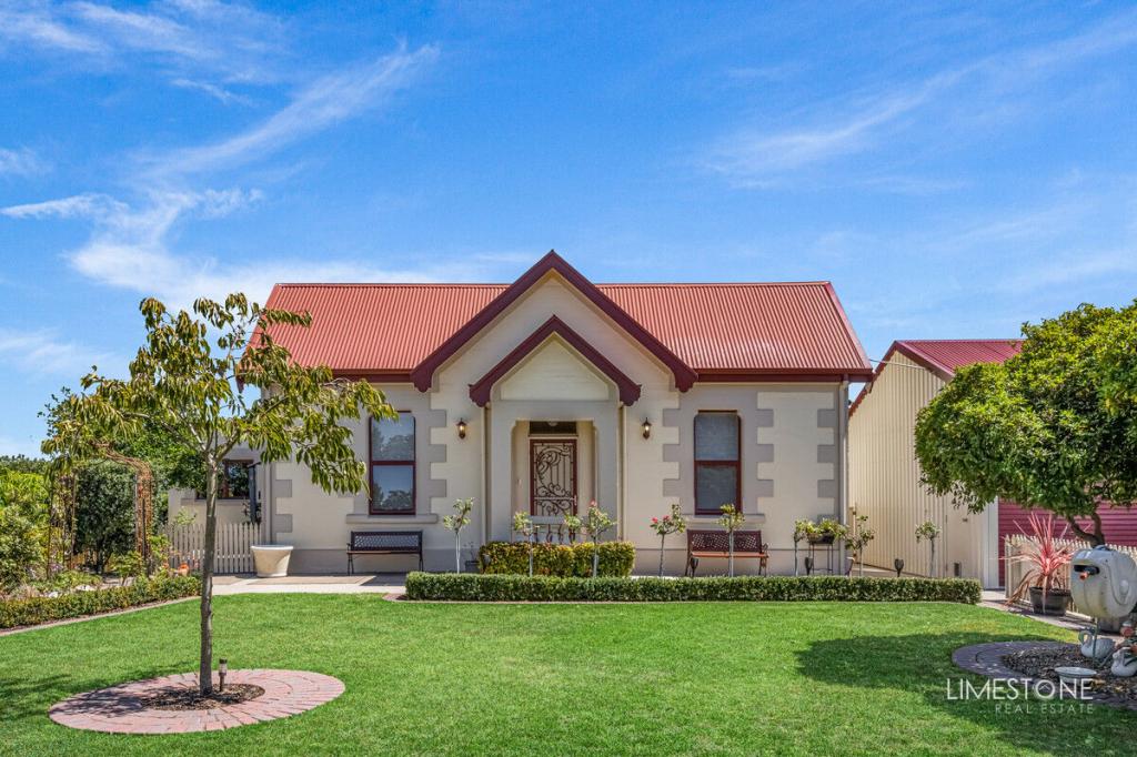 12 Racecourse Cres, Glenburnie, SA 5291