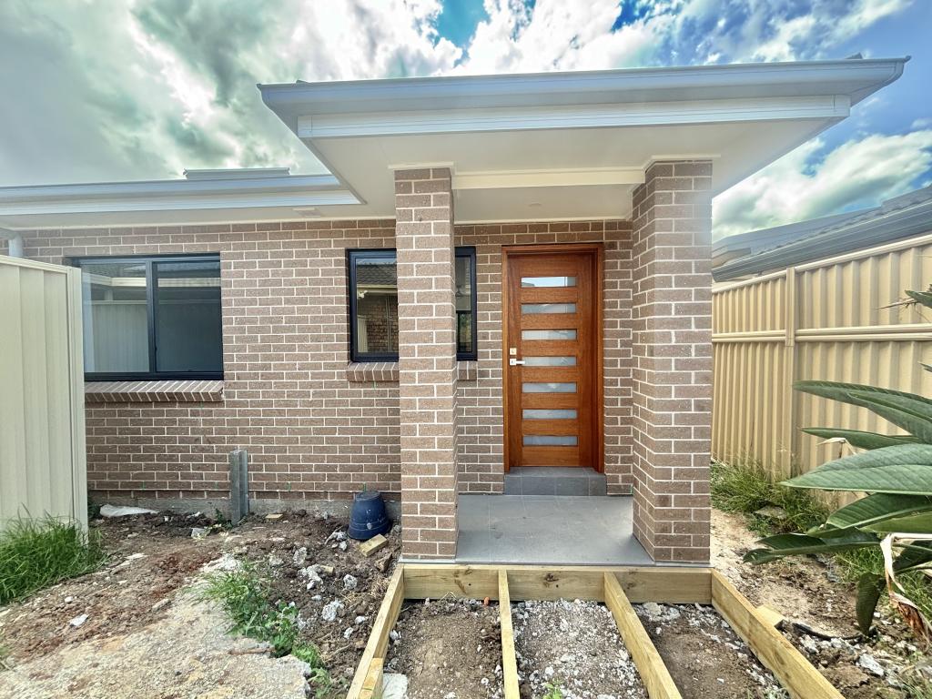24a Morgan St, Ingleburn, NSW 2565
