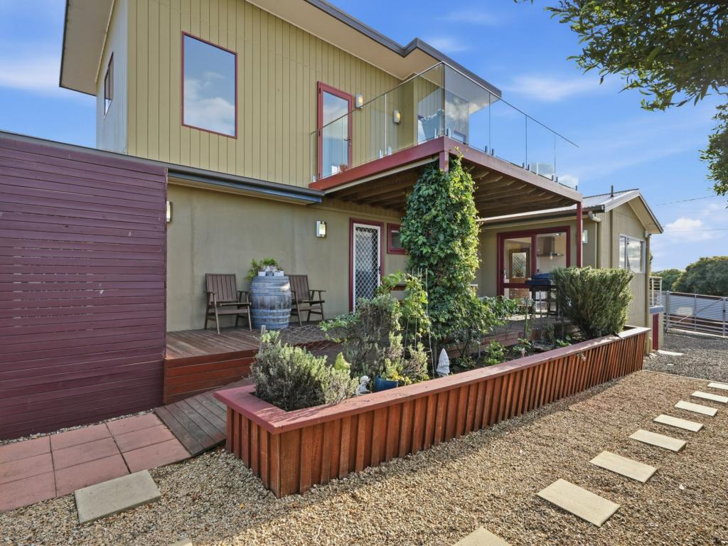 27 Bay Rd, Midway Point, TAS 7171