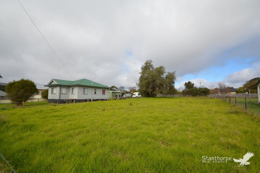 29 Barawell St, Wallangarra, QLD 4383