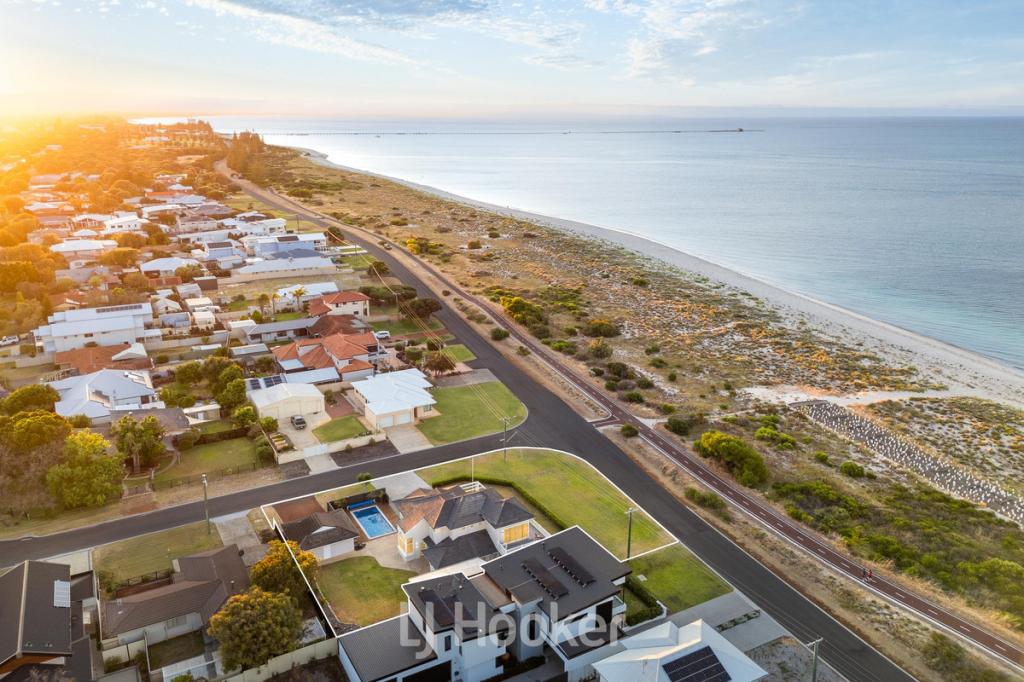 944 Geographe Bay Rd, Geographe, WA 6280