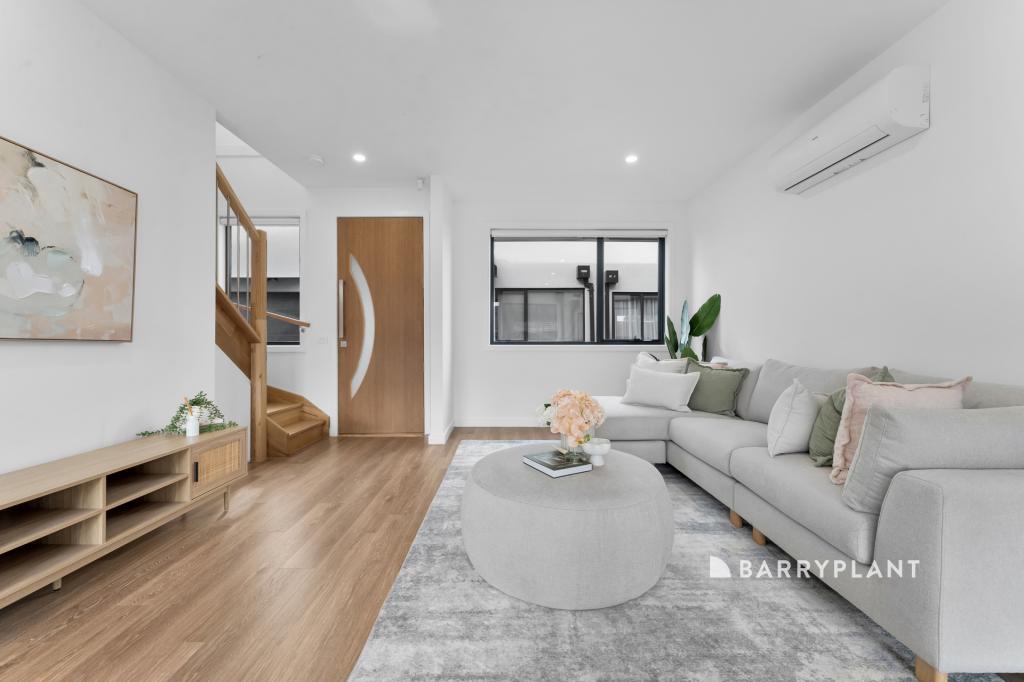 37-39 Meadow Wood Walk, Narre Warren, VIC 3805