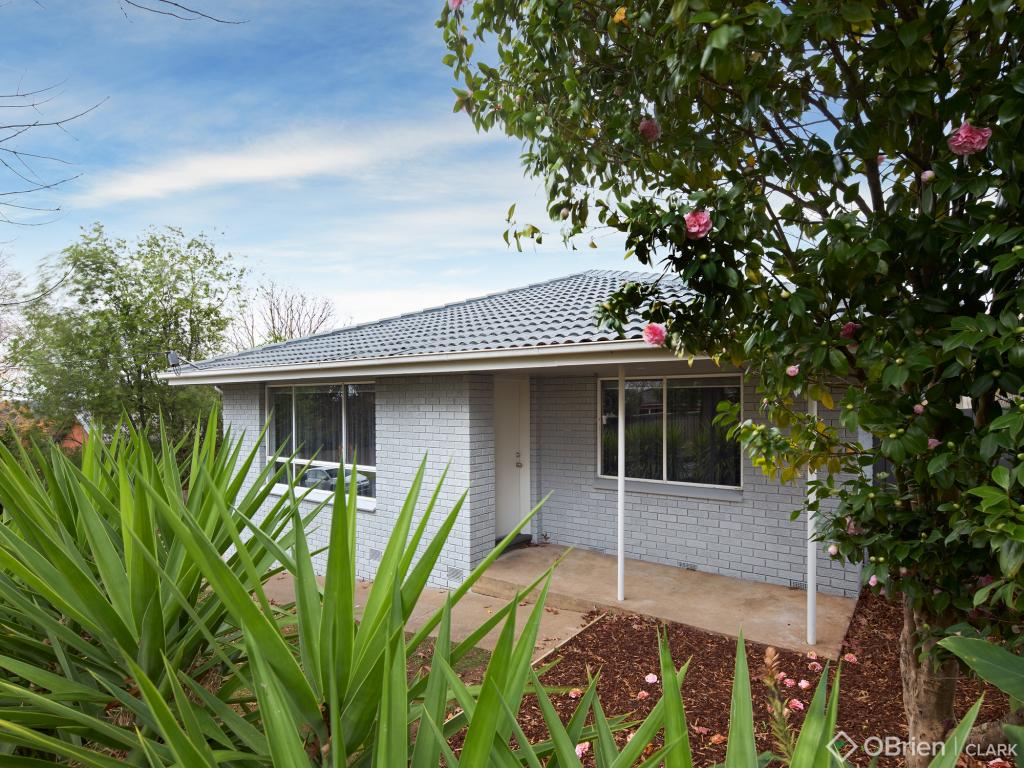 21 Lampard Rd, Drouin, VIC 3818